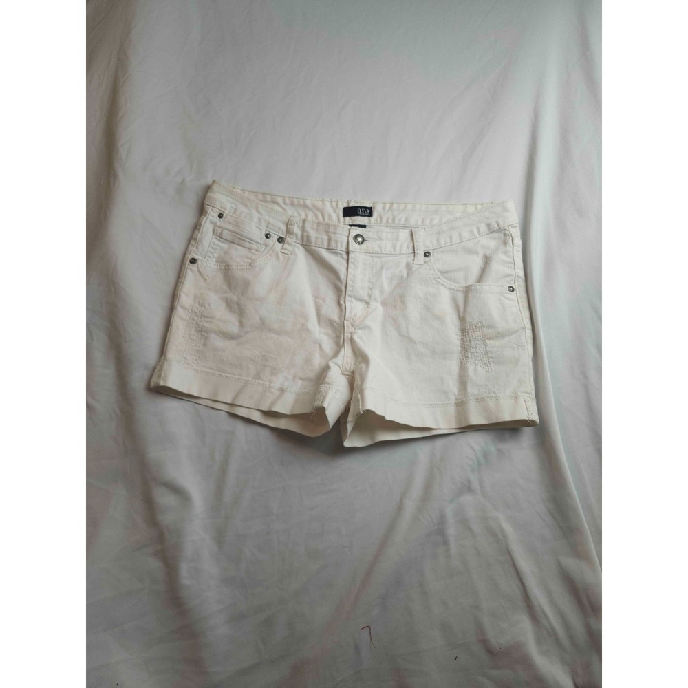 ANA A New Approach Shorts Womens Size 12 White Chino‎ Flat Front Casual Preppy